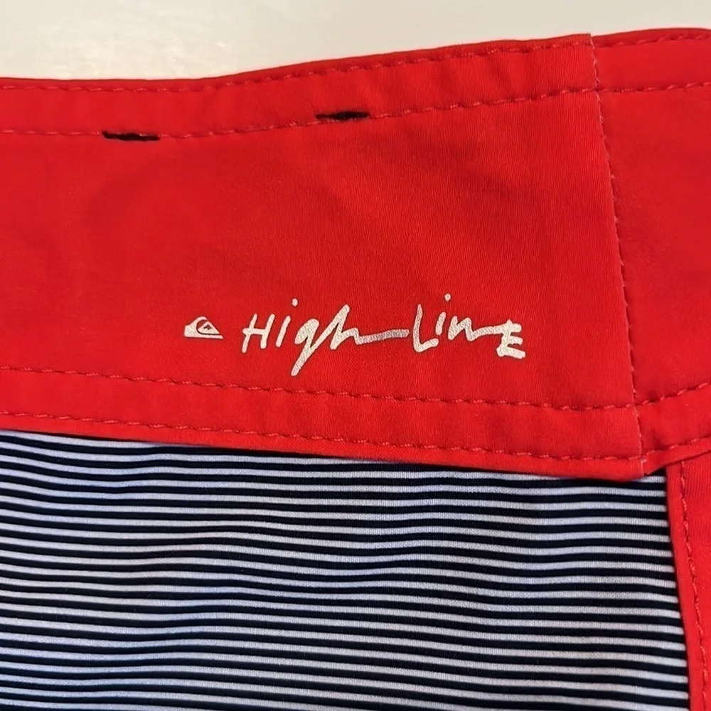 NWOT Quiksilver Men's Highline Tijuana Red White & Navy Board Shorts Size 34
